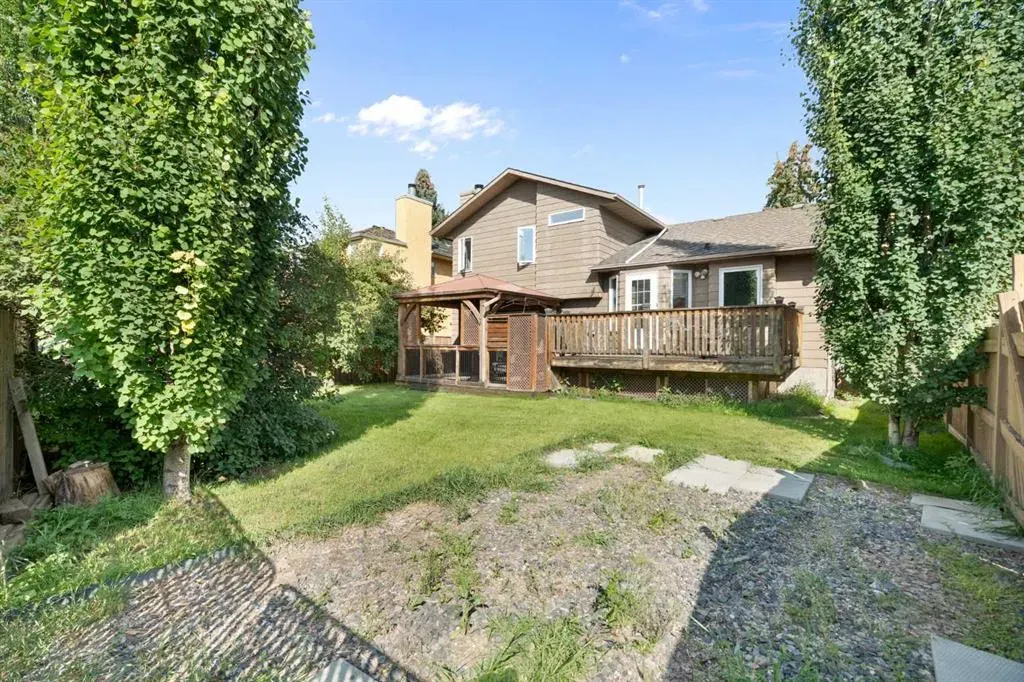 136 Sunvista Close SE