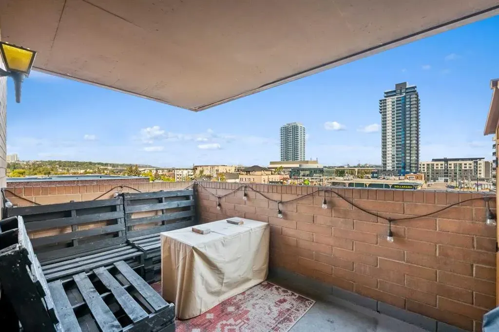 1334 13 Avenue SW, #405