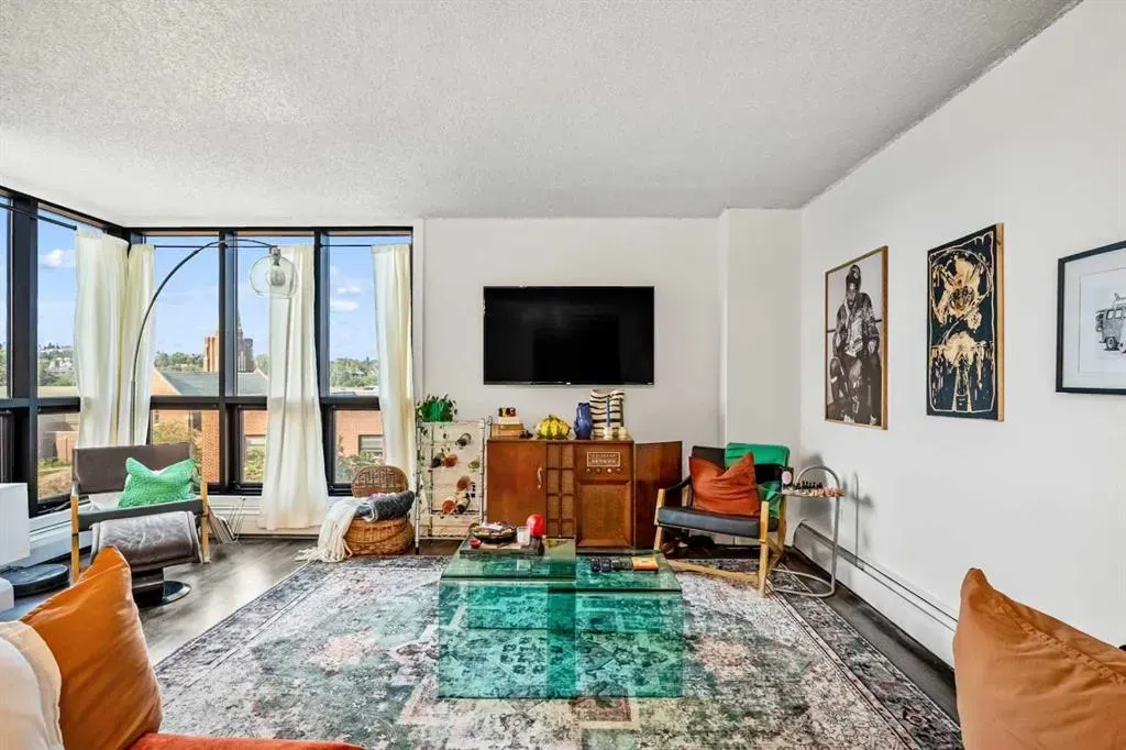 1334 13 Avenue SW, #405