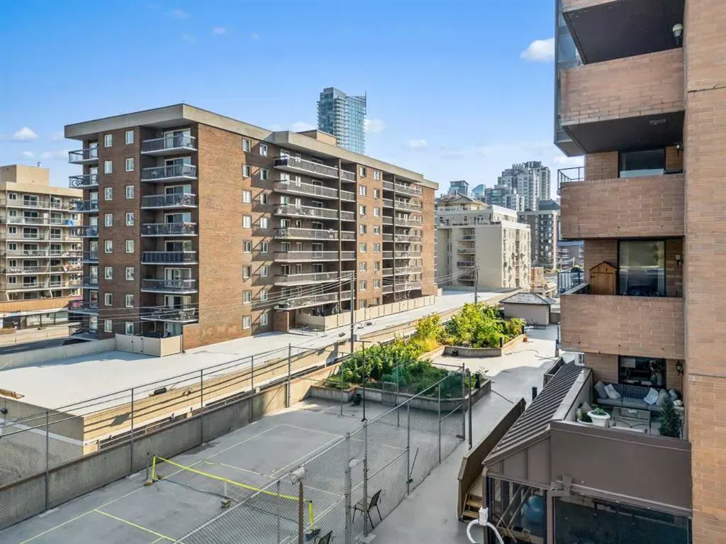 1334 13 Avenue SW, #405