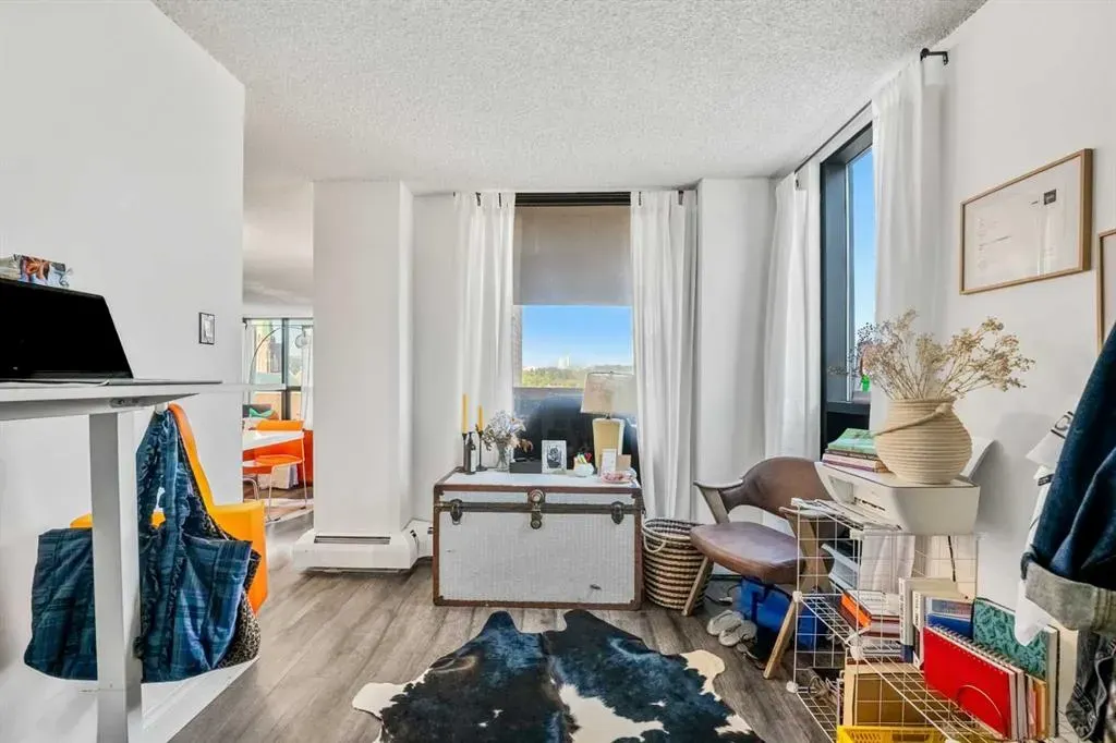 1334 13 Avenue SW, #405