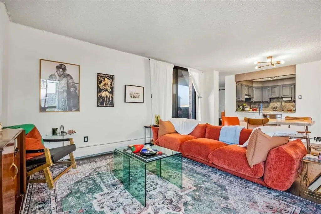 1334 13 Avenue SW, #405