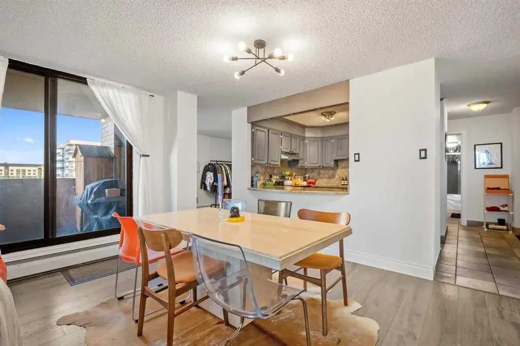 1334 13 Avenue SW, #405