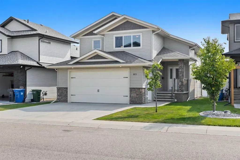85 Turner Crescent