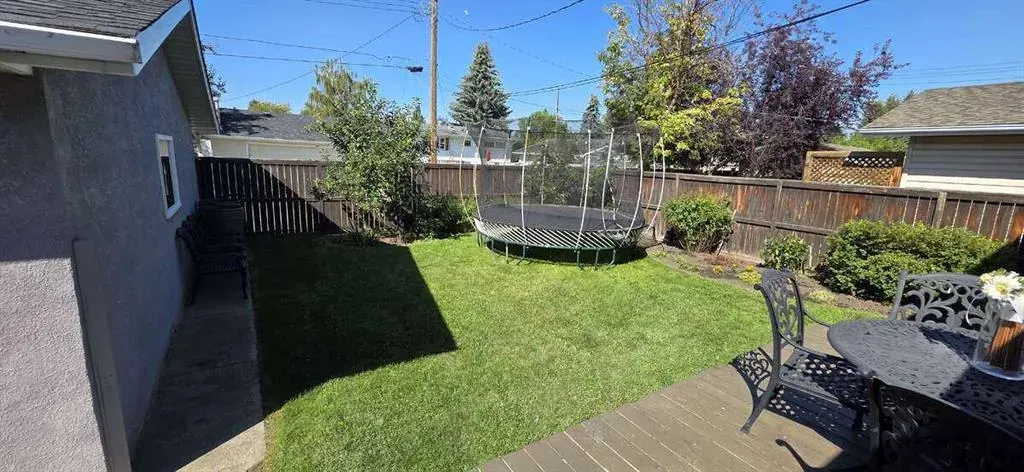 640 Willowburn Crescent SE