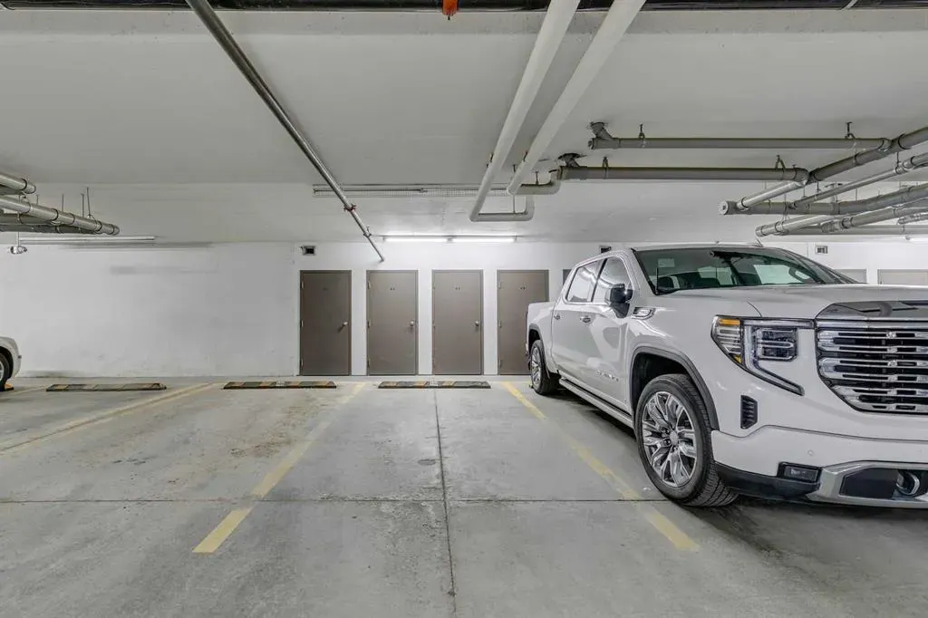 25 Aspenmont Heights SW, #107