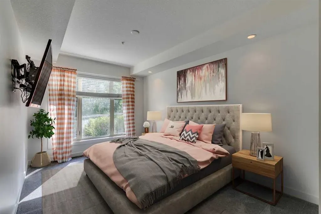 25 Aspenmont Heights SW, #107