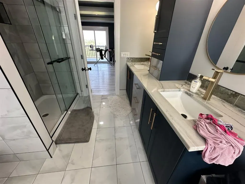 7702 Devonshire Lane