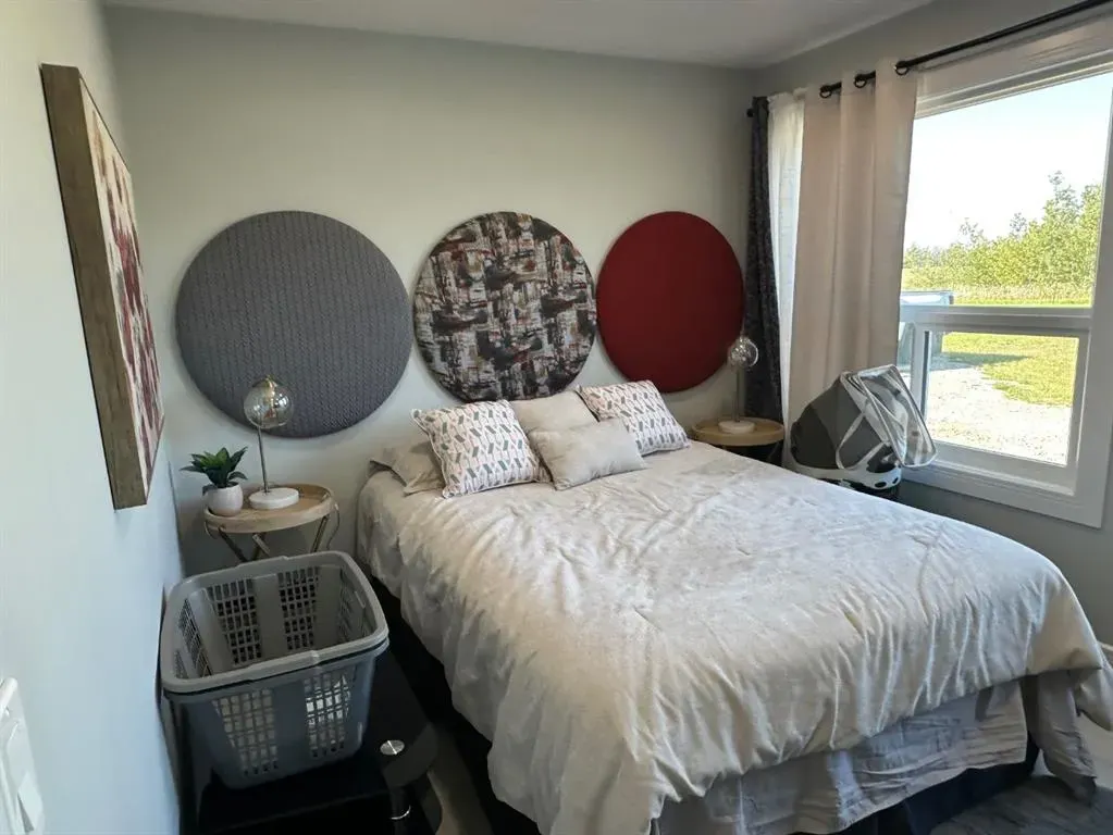 7702 Devonshire Lane