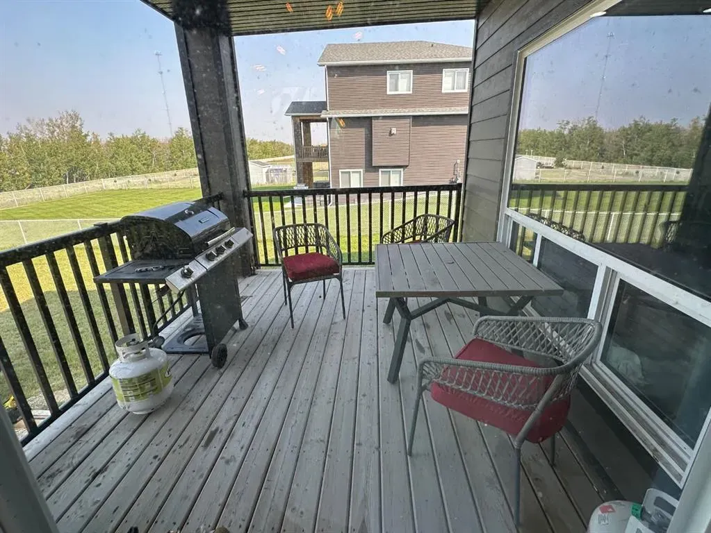 7702 Devonshire Lane