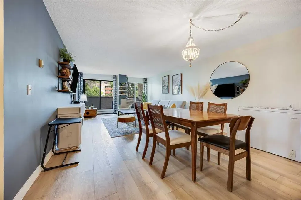 330 15 Avenue SW, #306