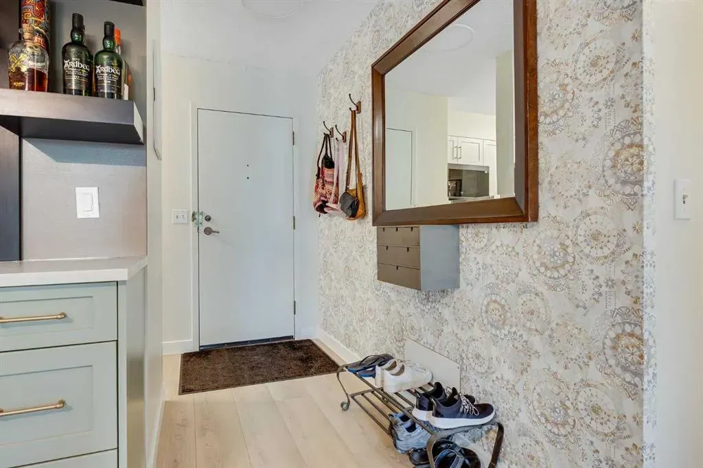 330 15 Avenue SW, #306