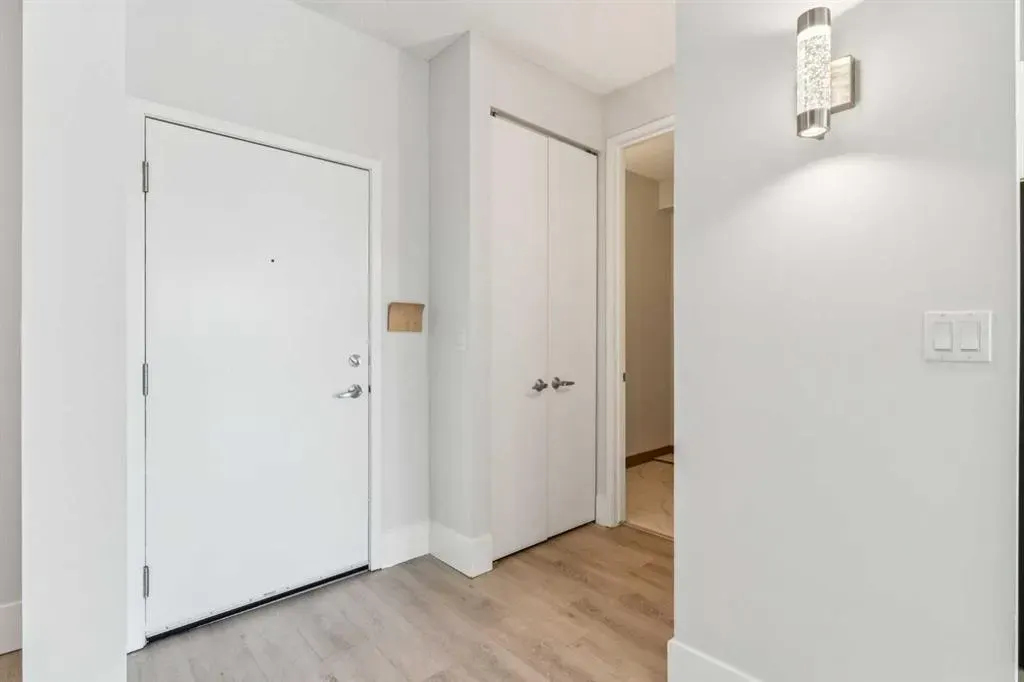 205 Riverfront Avenue SW, #406
