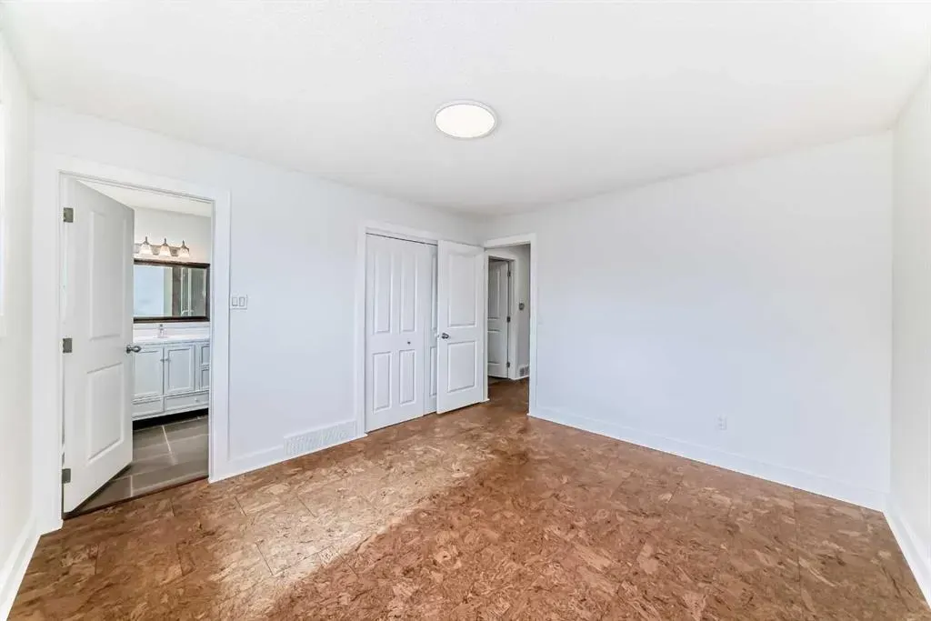 523 Cantrell Drive SW