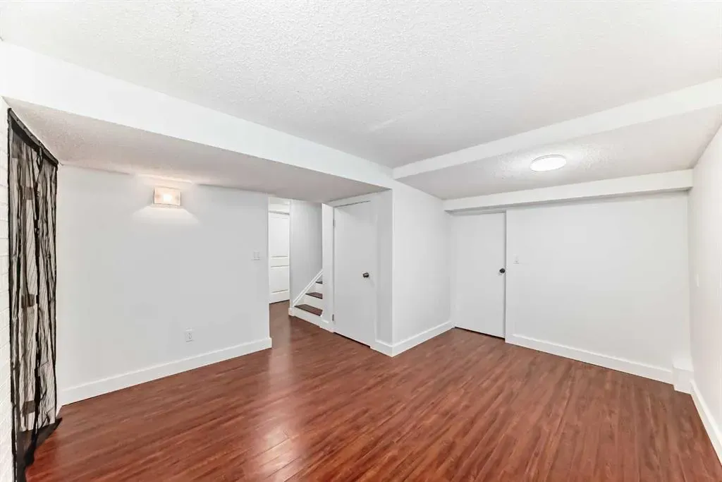523 Cantrell Drive SW