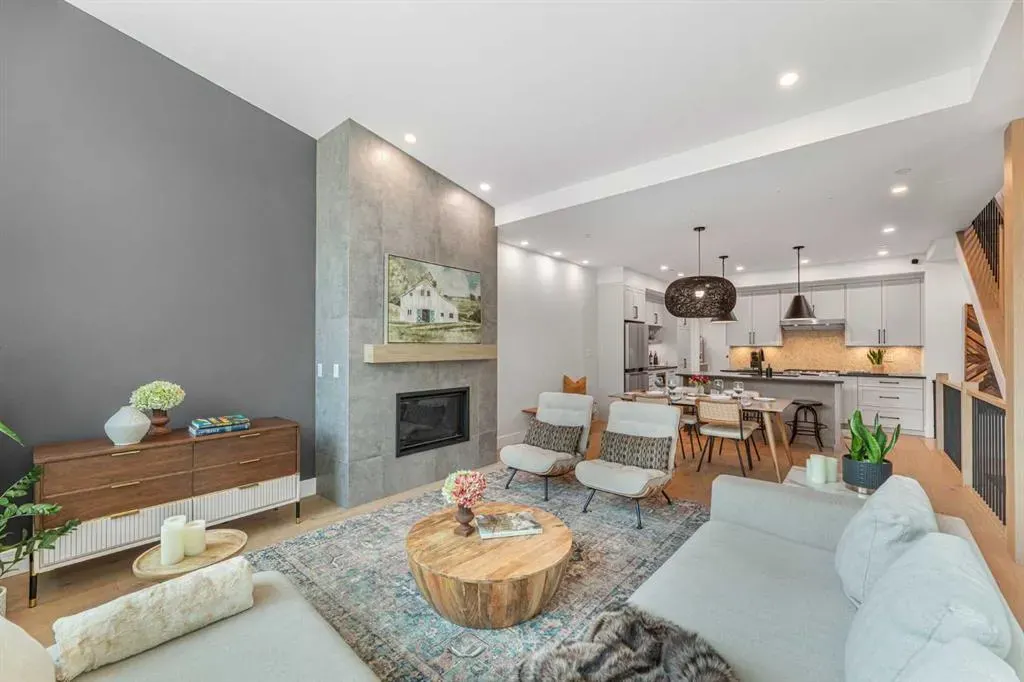 1405 1st Avenue, #3