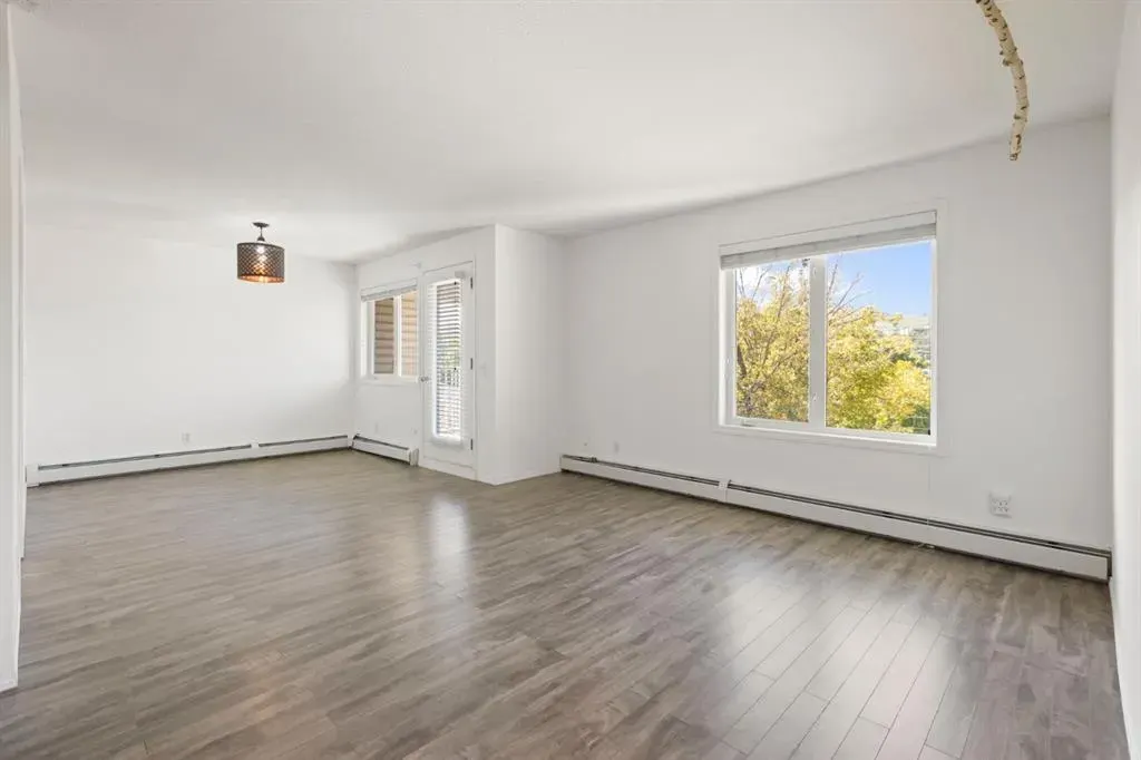 4327 75 Street NW, #302