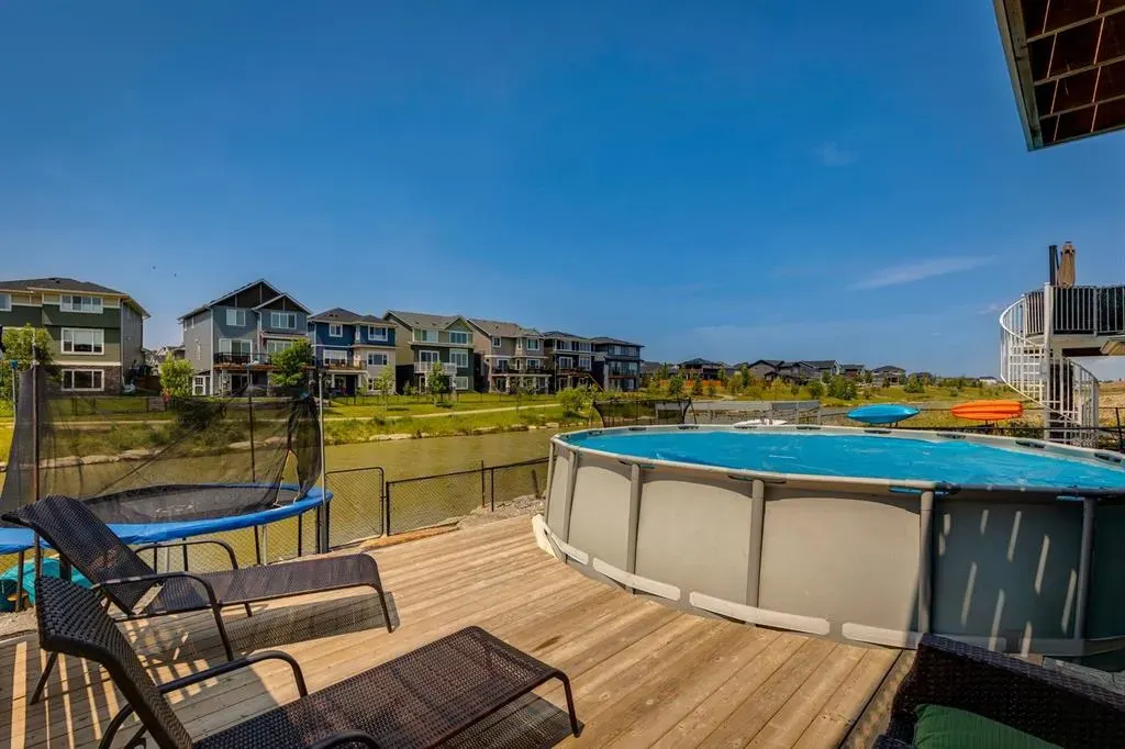 83 Baywater Rise SW