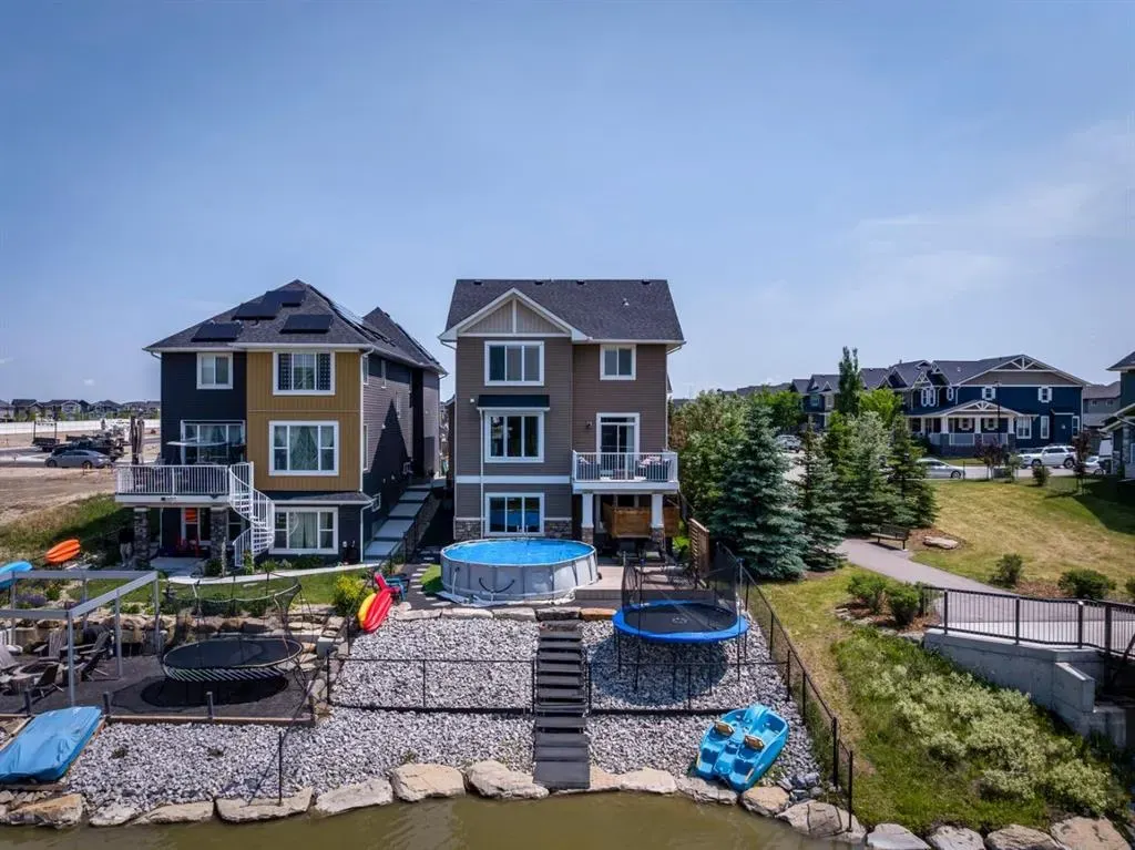 83 Baywater Rise SW