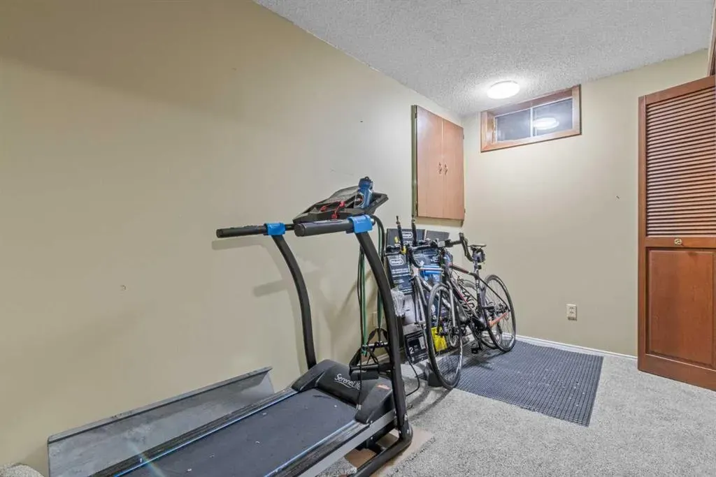 335 Ranch Estates Place NW