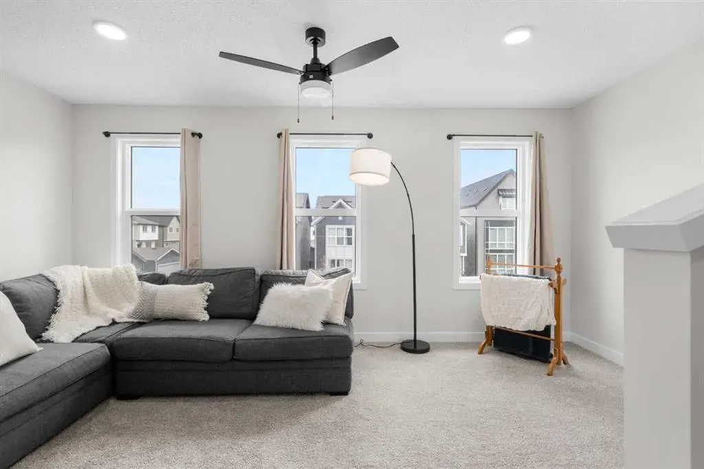 41 Lavender Passage SE
