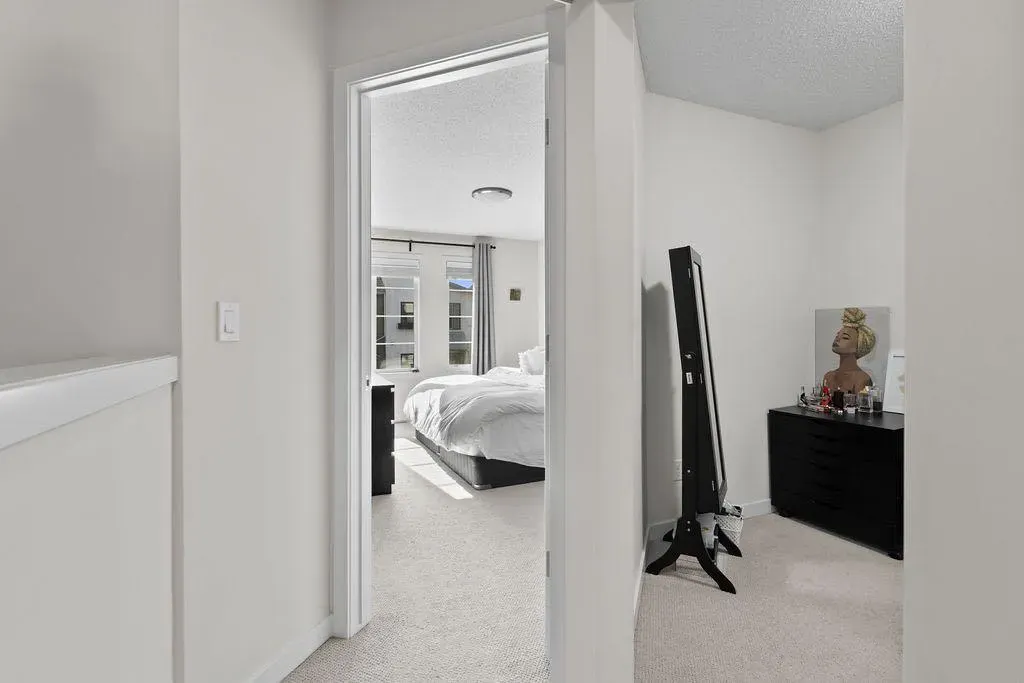 56 Walden Walk SE