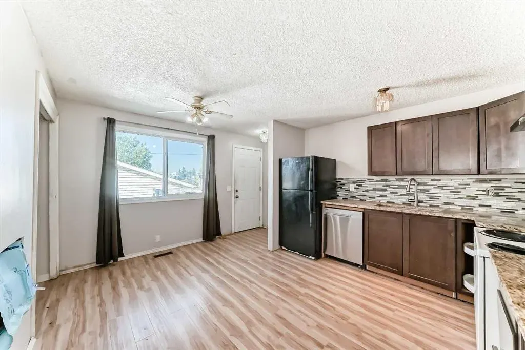 231 Falton Drive NE