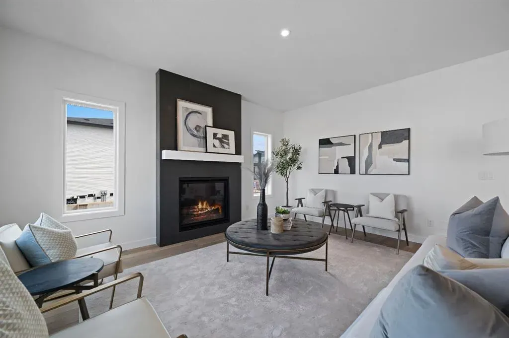 371 Carringvue Grove NW