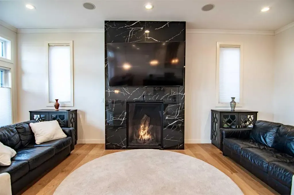 118 Turner Crescent