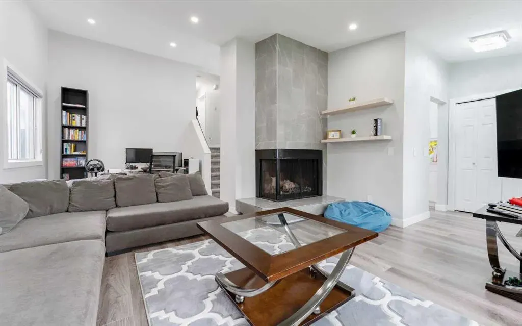 36 Whitehaven Road NE