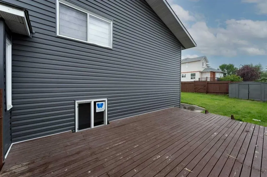 36 Whitehaven Road NE