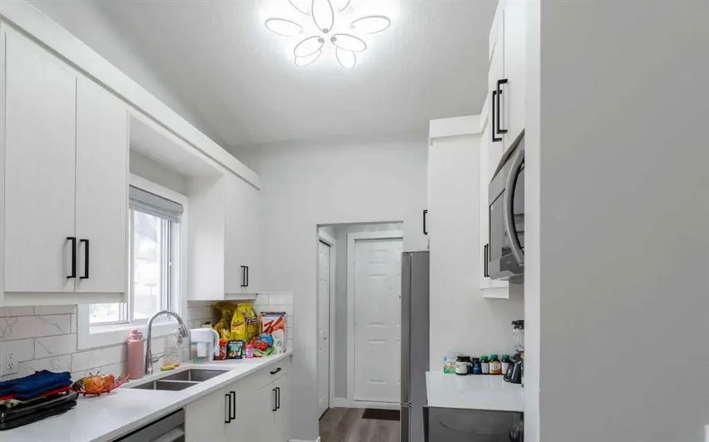 36 Whitehaven Road NE