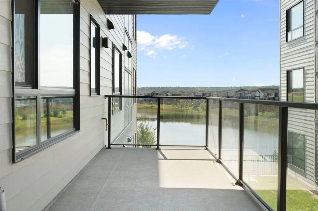 42 Cranbrook Gardens SE, #2203