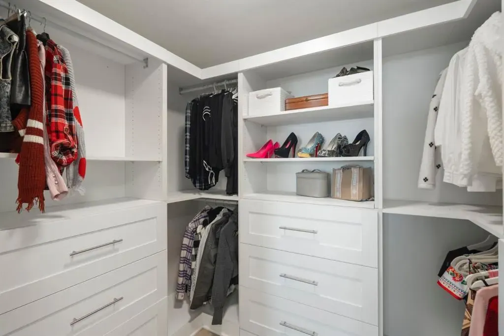 42 Cranbrook Gardens SE, #2203