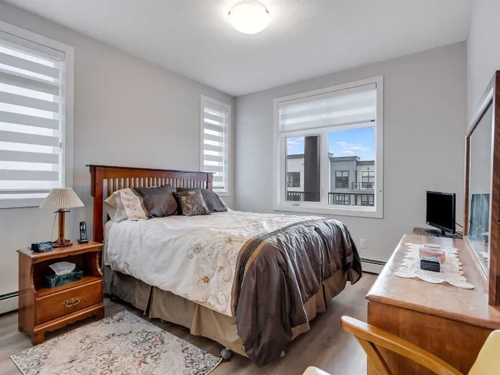 200 Seton Circle SE, #1412