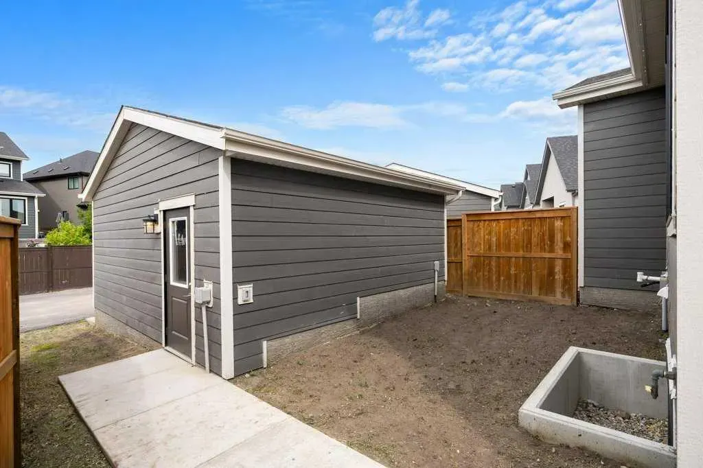 651 Marine Drive SE