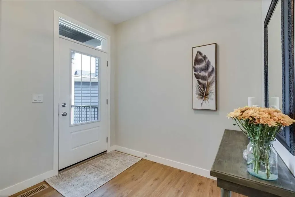 101 Mallard Grove SE