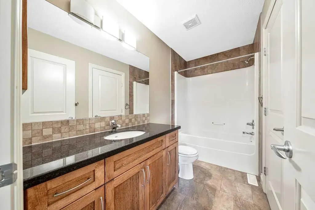 2411 2 Avenue NW, #2