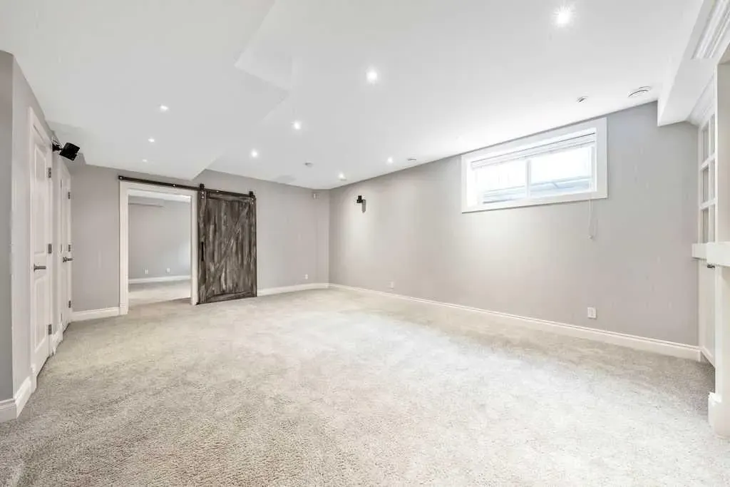 2411 2 Avenue NW, #2
