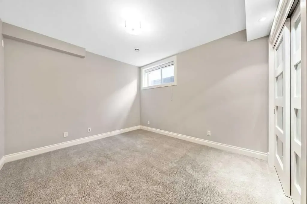 2411 2 Avenue NW, #2