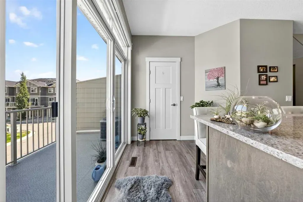 523 Evanston Manor NW