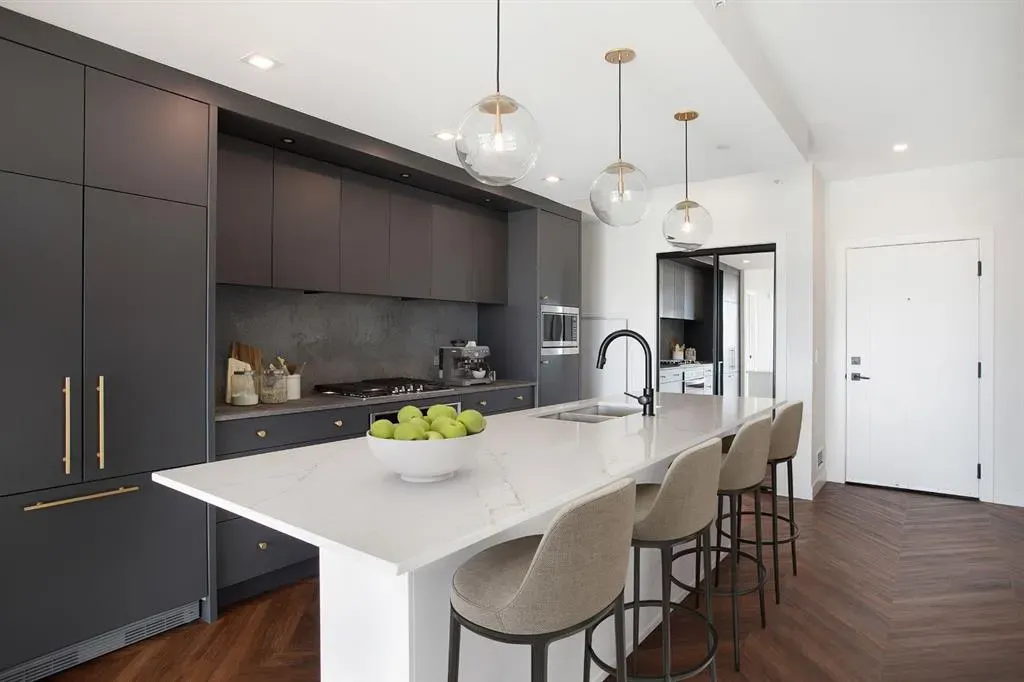 8505 Broadcast Avenue SW, #504