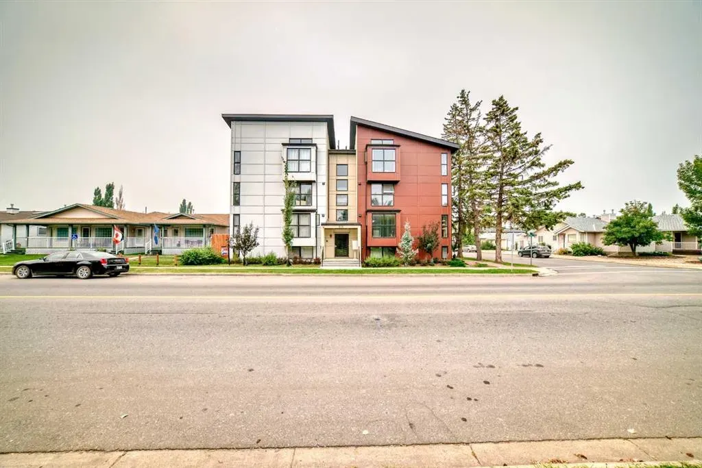 606 Lakeside Boulevard, #22
