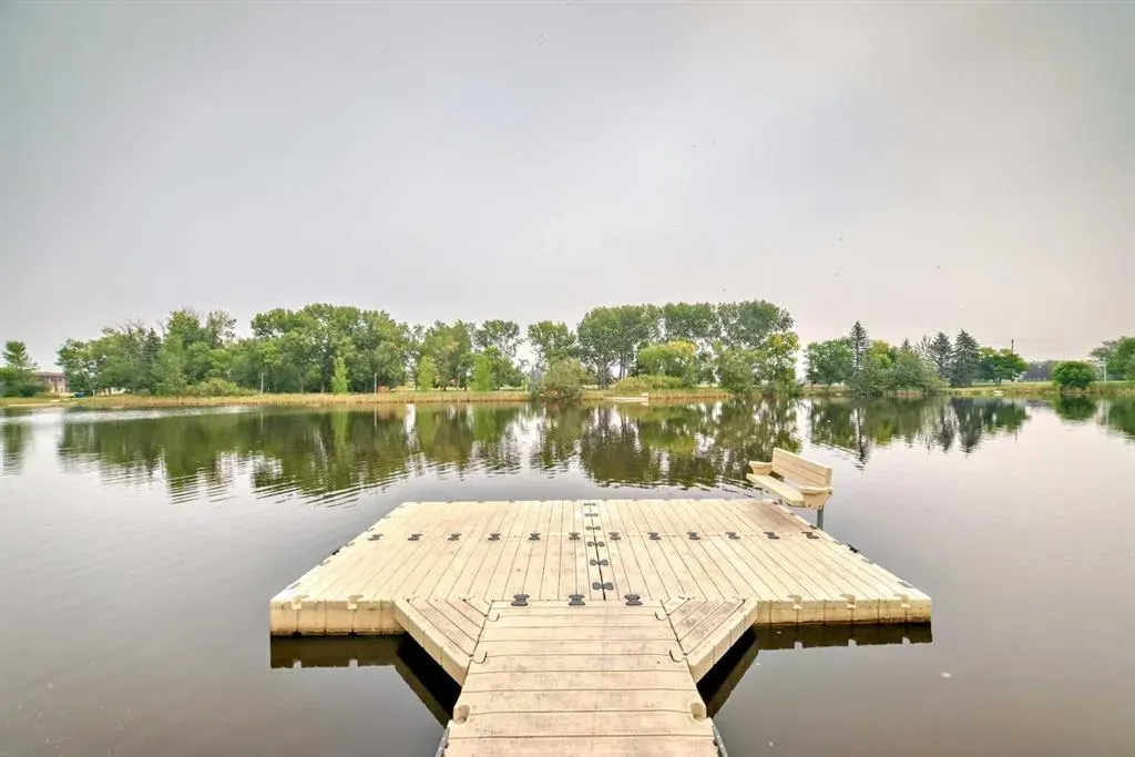 606 Lakeside Boulevard, #22