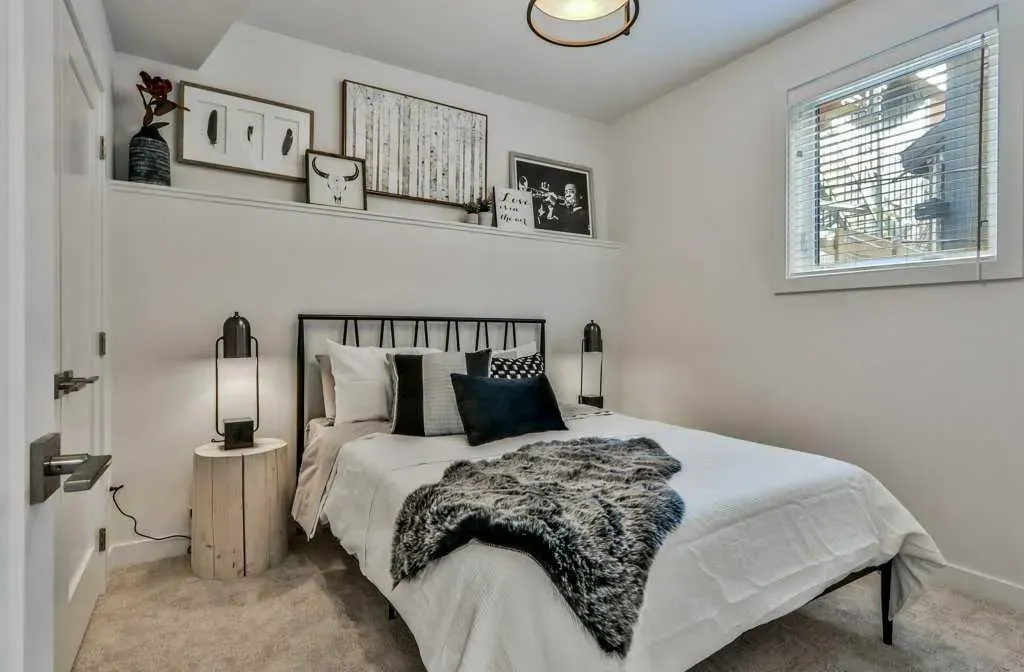 209 Stewart Creek Rise, #202L