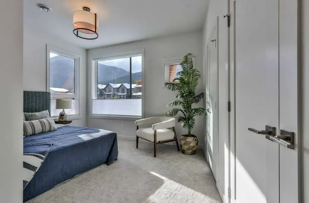 209 Stewart Creek Rise, #202L