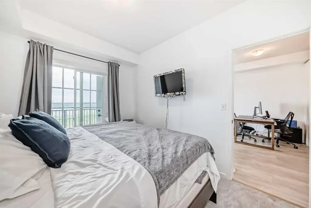 99 Copperstone Park SE, #2410