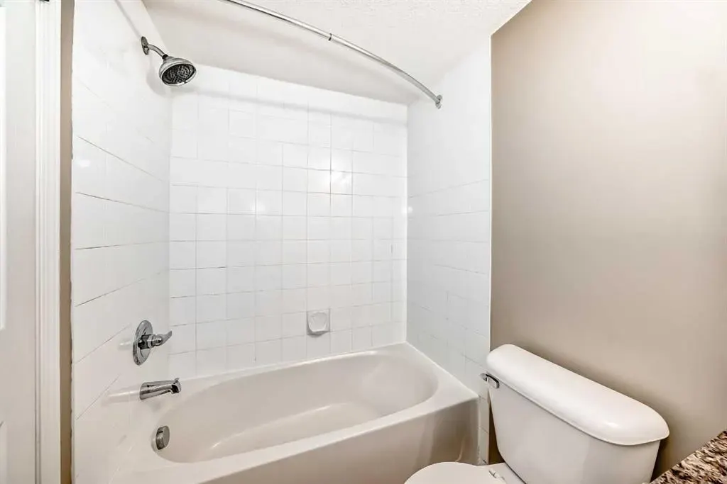 505 Railway Street W, #1101