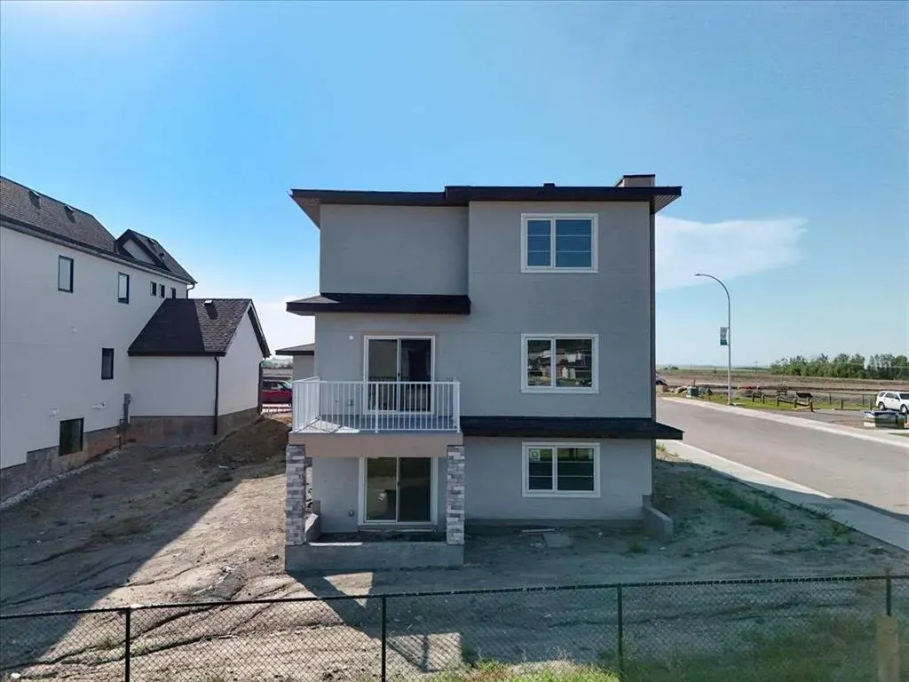 3 Lakewood Point