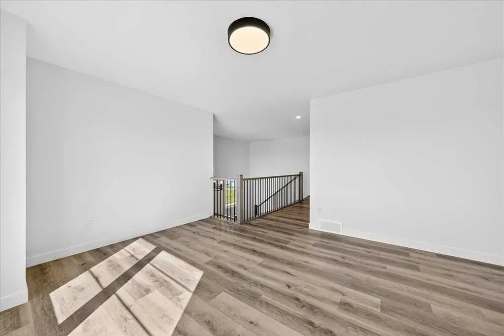 3 Lakewood Point